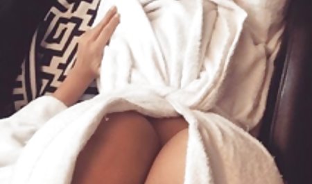 خیره کننده Ana سکس کامل گلشیفته Foxxx Gangbanged & Cummed All