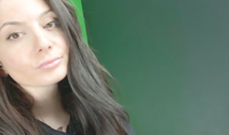 Milf دانلود فیلم کامل سکسی Blonde داغ سوار بر یک خروس غول پیکر می شود